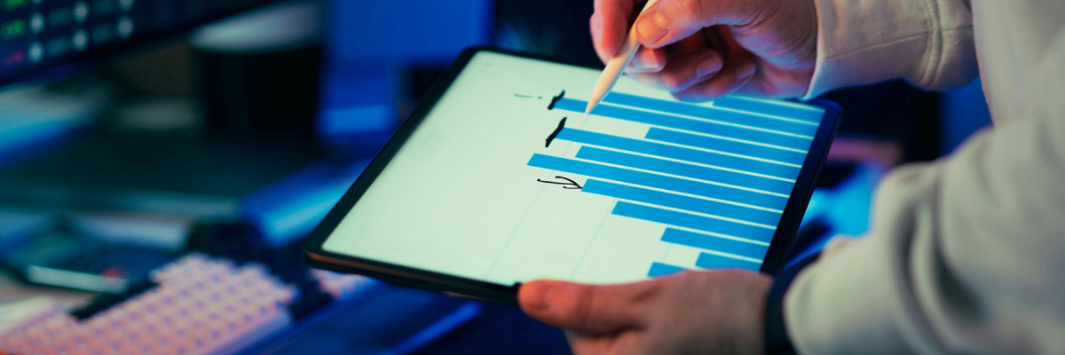 screen showing line graph with growth